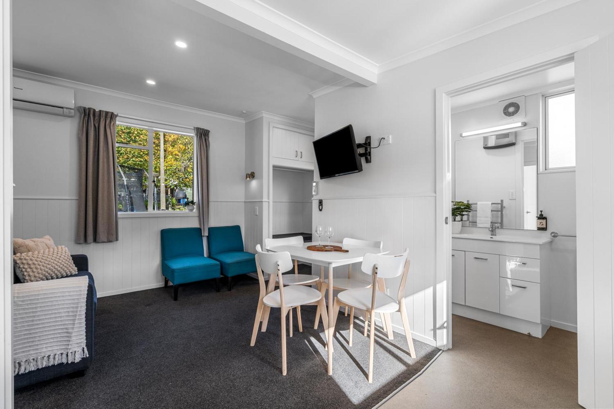 Tasman Holiday Parks Picton Exterior foto A typical studio apartment